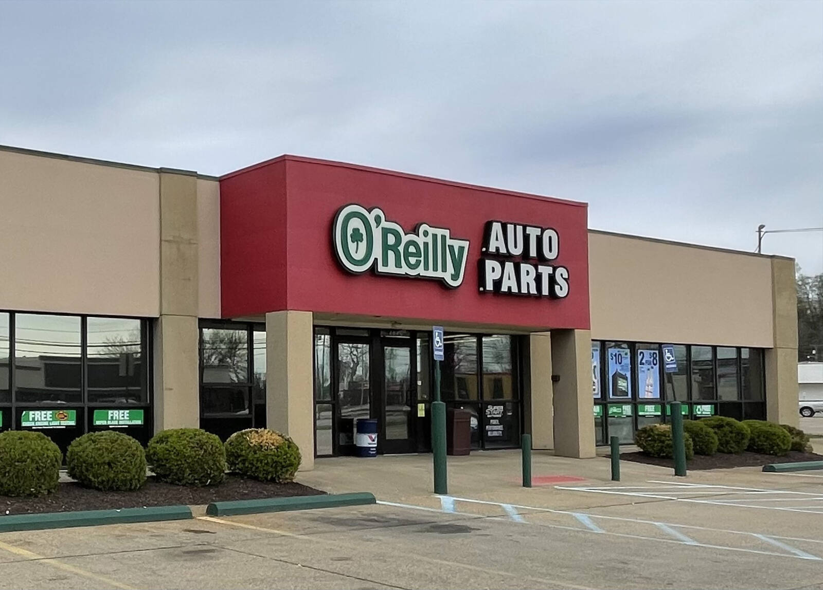 O'Reilly Auto Parts, Grand Central Plaza