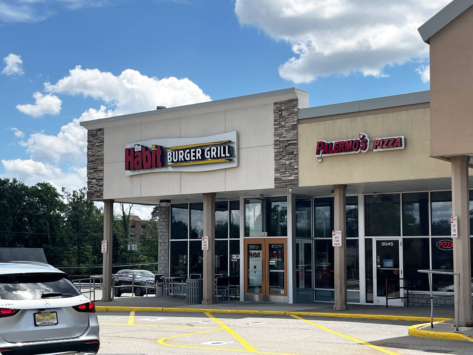 Habit Burger at Morris Hills Shopping Center