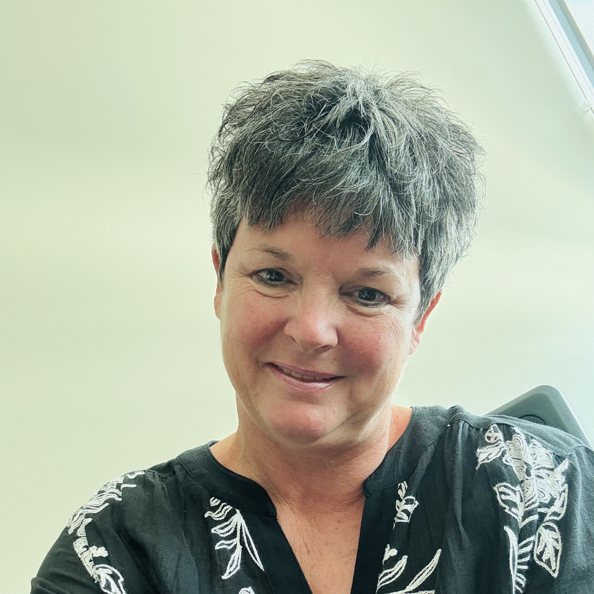 Karen Lanham, headshot.